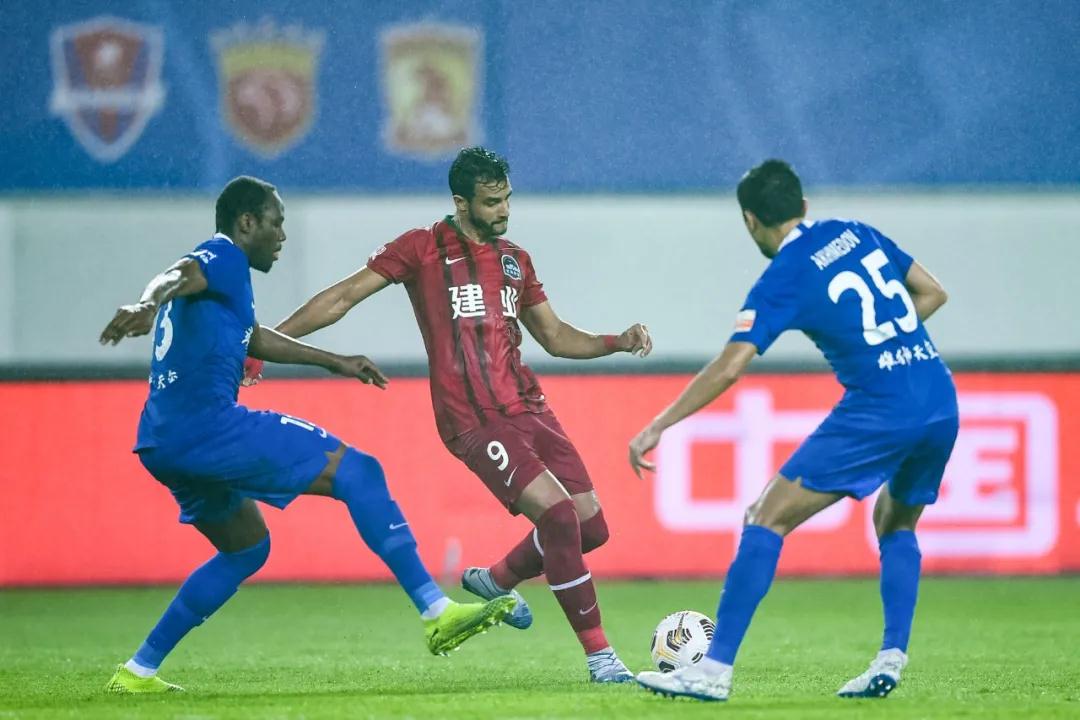 أهداف مباراة توتنهام وليفربول اليومتوقعات مثيرة وتحديات كبيرة